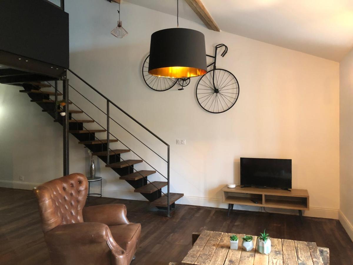 Le Logis D'Augustin Bed & Breakfast Mont-de-Marsan Bagian luar foto